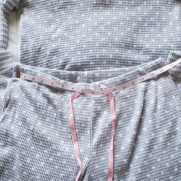 2 pc Waffle Thermal Cuddl Duds Pajamas - Picture 3 of 5
